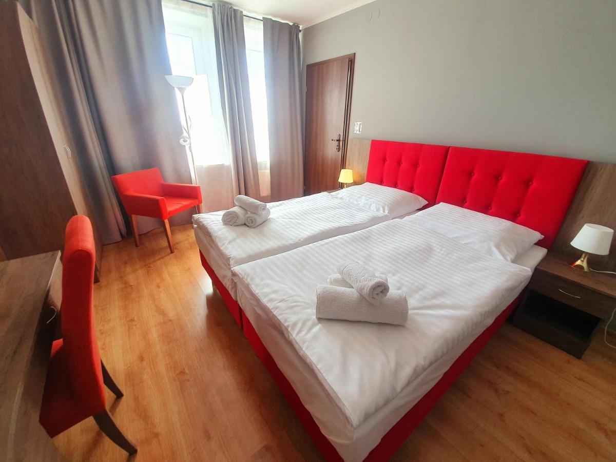 Lux Resort Kraśnik Exteriör bild