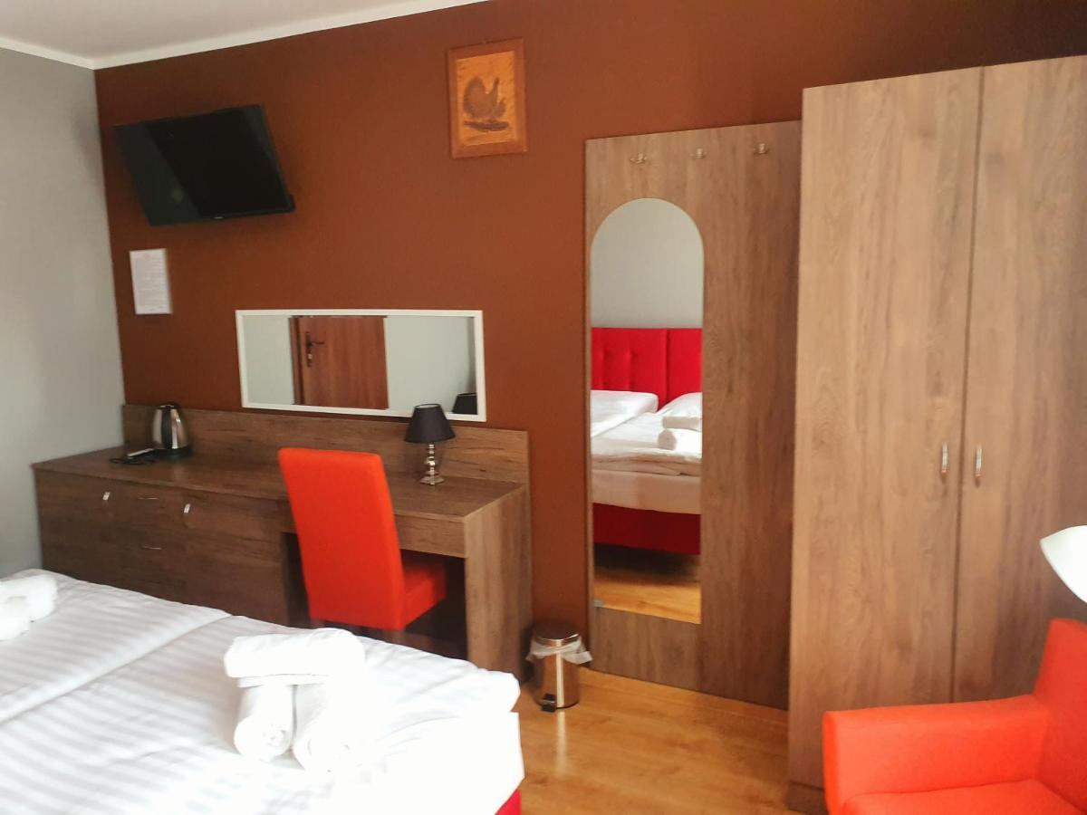 Lux Resort Kraśnik Exteriör bild