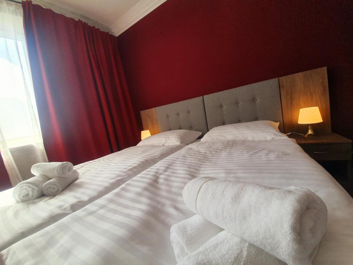 Lux Resort Kraśnik Exteriör bild